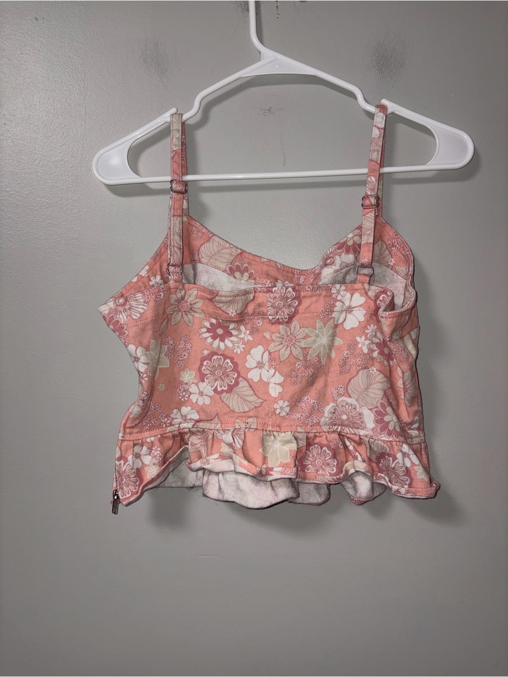 Altar’d State Pink Coral Floral Denim Crop Ruffle Peplum Hem Festival Boho M - Picture 2 of 3